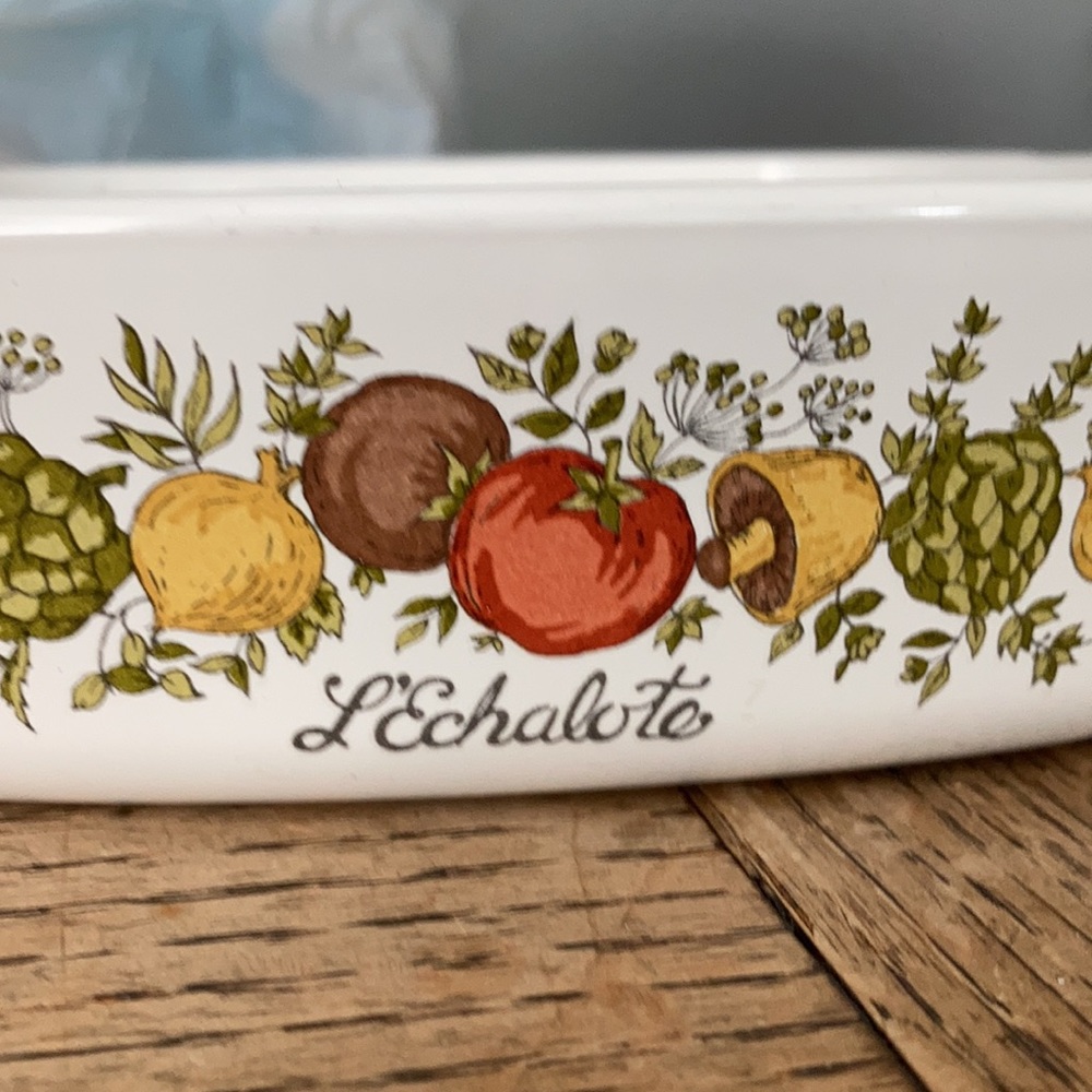 Vintage Corning Ware baking dish